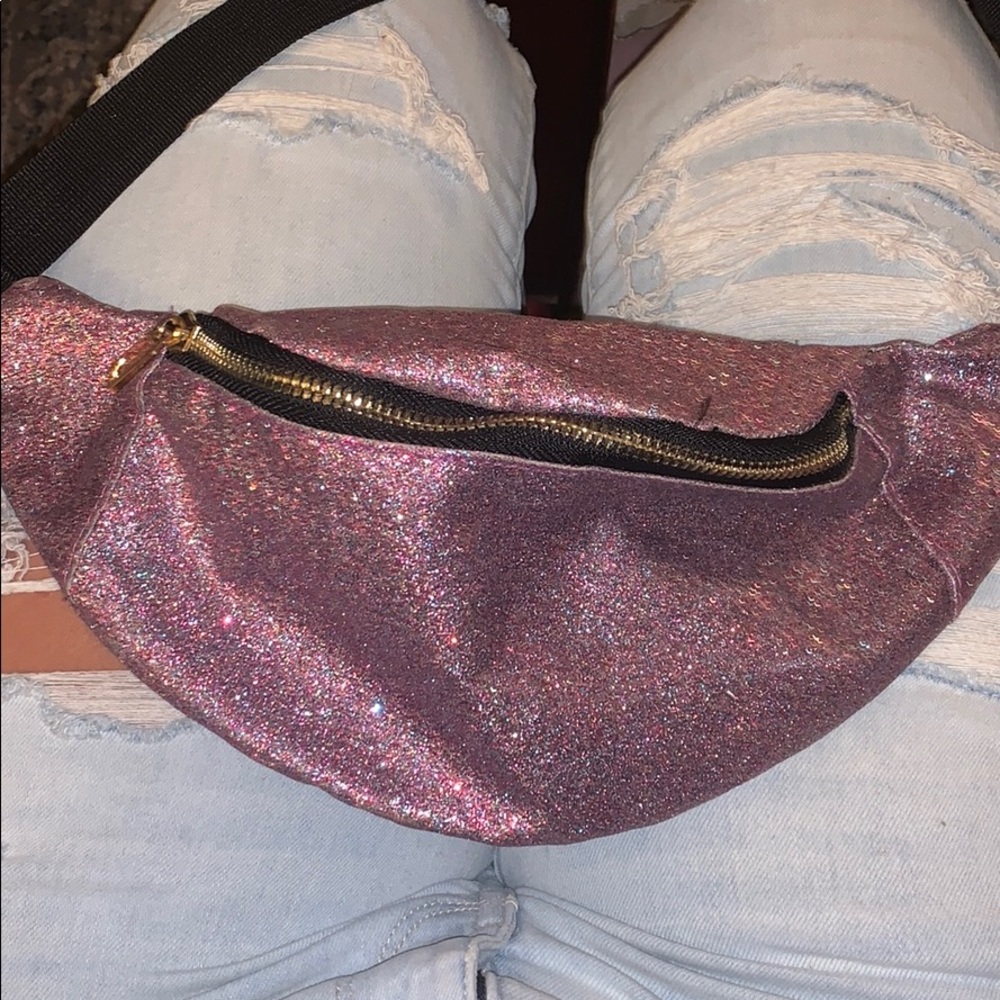 sprarkle fanny pack